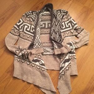 Abercrombie cardigan!